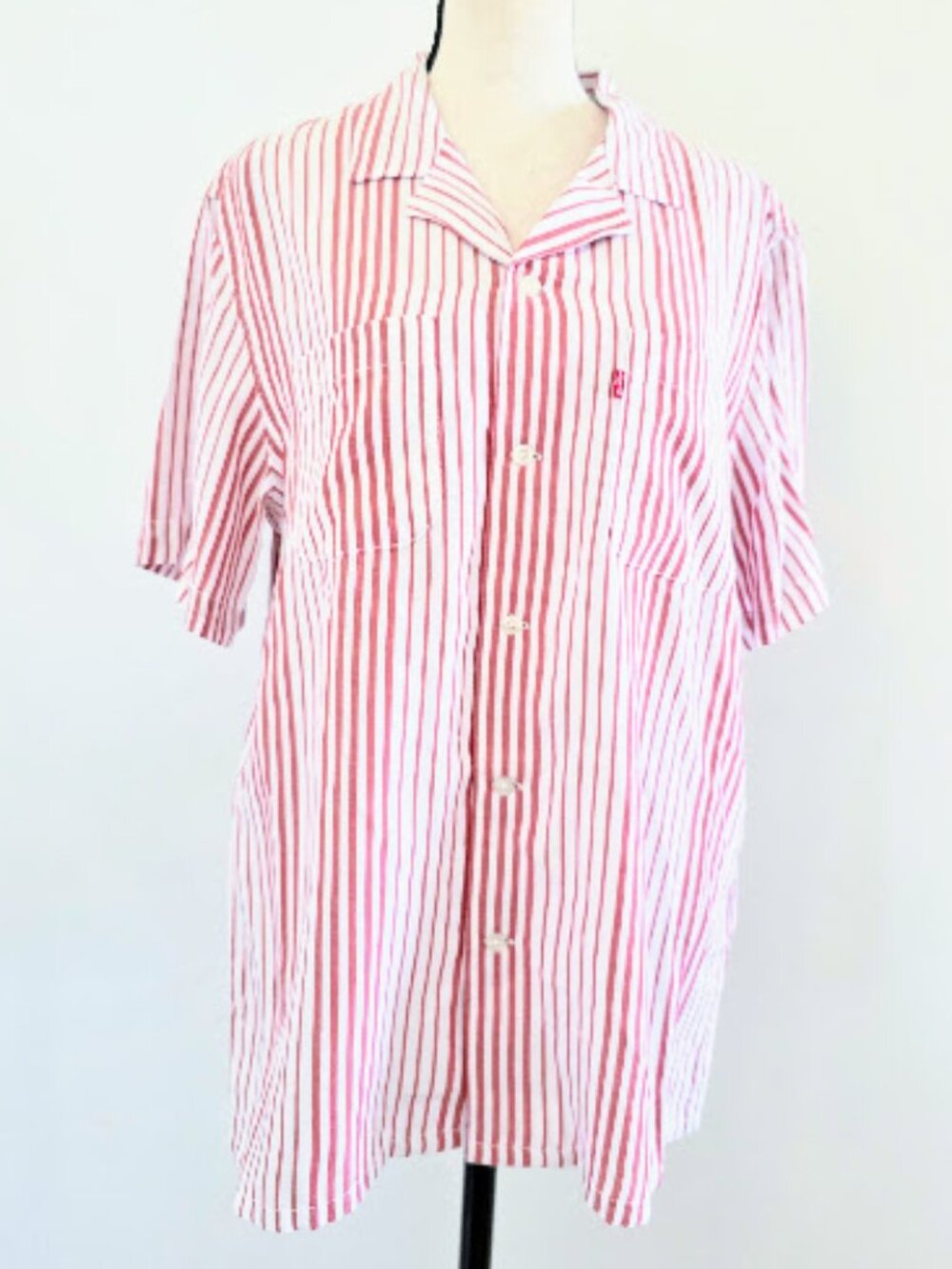Levi's Sunset One Pocket Camp Shirt Red White Stripe Short Sleeve size Small NWT